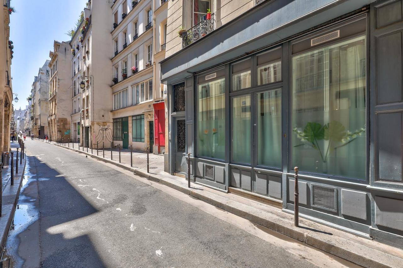 New Stunning 4 Bdrs Apt, With Ac - Le Marais Париж Екстериор снимка