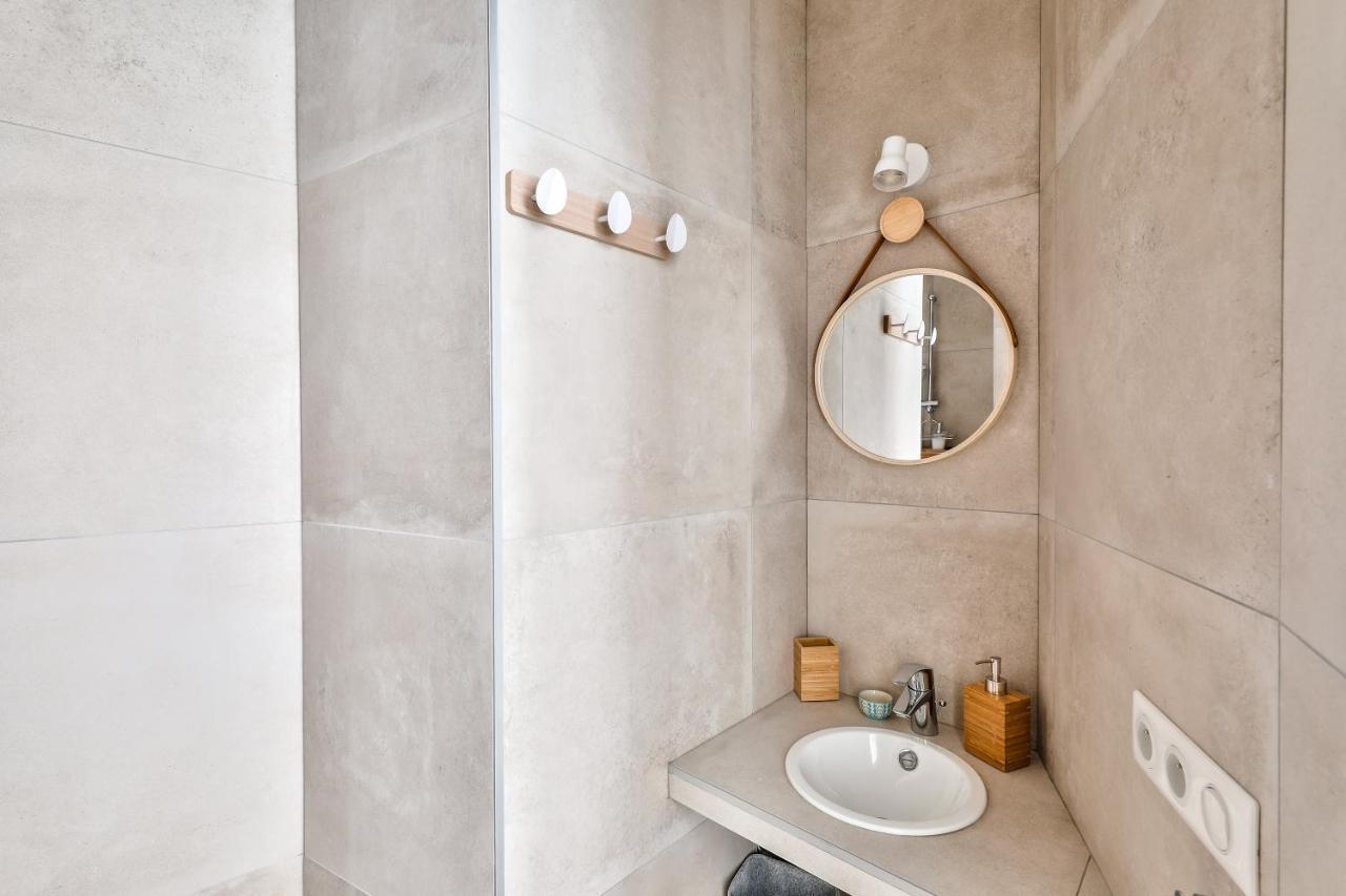 New Stunning 4 Bdrs Apt, With Ac - Le Marais Париж Екстериор снимка